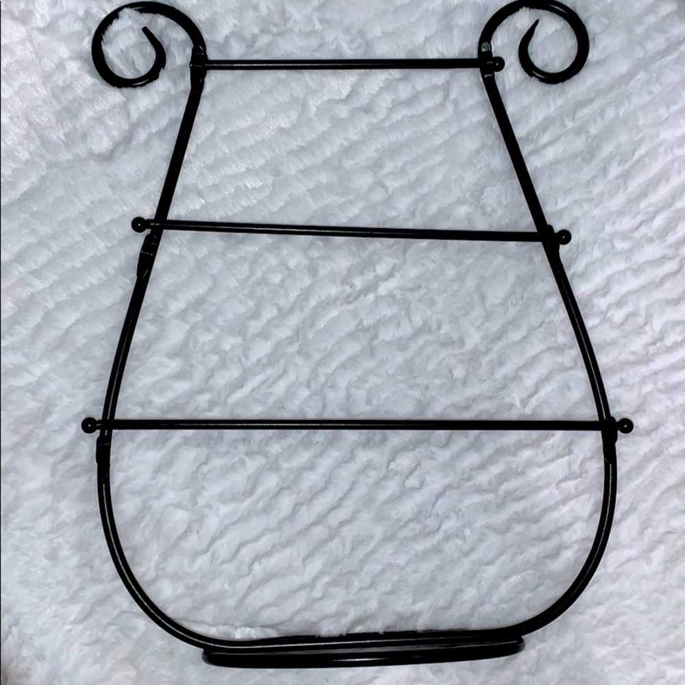 Jewelry holder